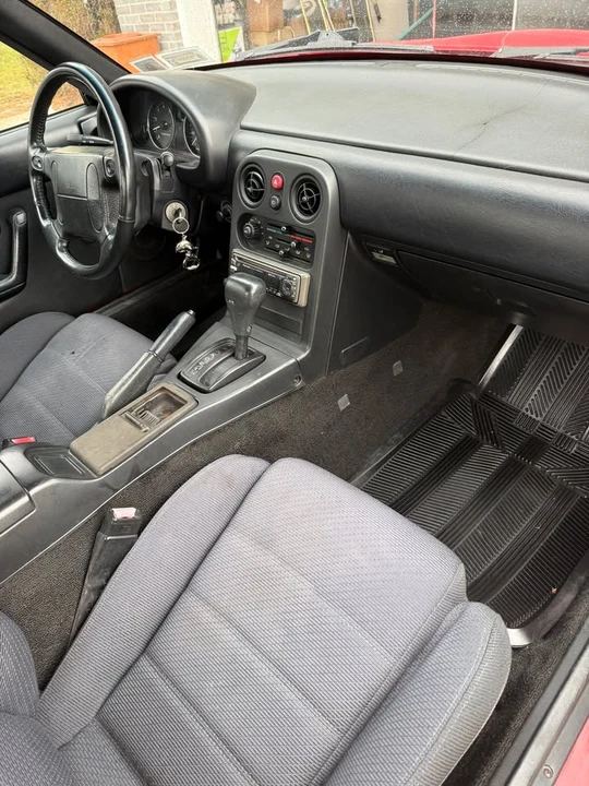 1992 Mazda NA MX-5 Miata - Image 4 of 8