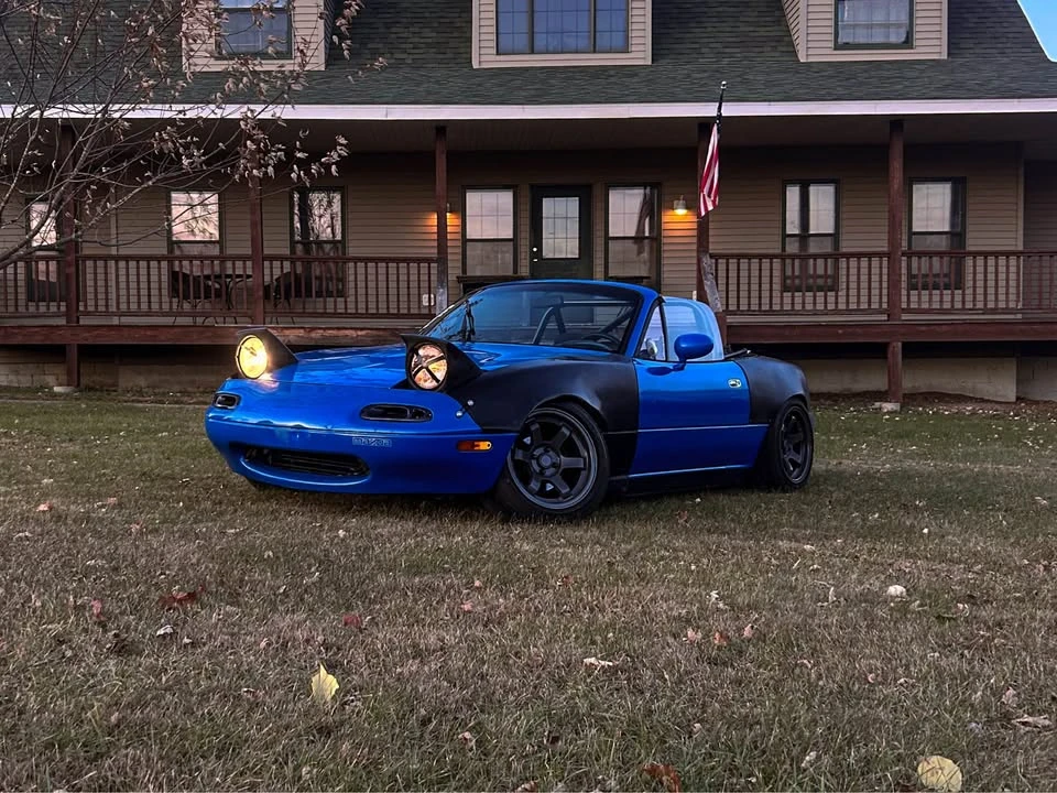 1992 Mazda NA MX-5 Miata - Image 8 of 12