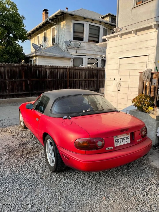 1992 Mazda NA MX-5 Miata - Image 6 of 6