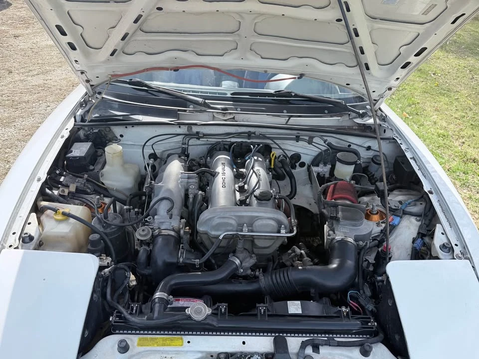 1992 Mazda NA MX-5 Miata - Image 2 of 11
