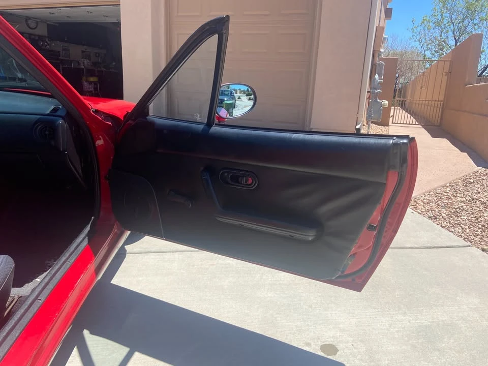 1992 Mazda NA MX-5 Miata - Image 9 of 9