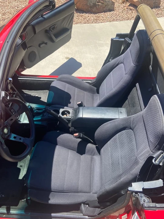1992 Mazda NA MX-5 Miata - Image 7 of 9