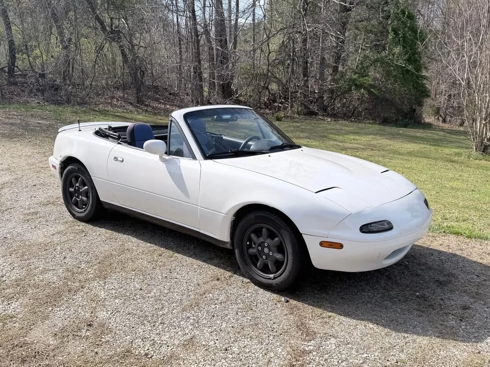 1992 Mazda NA MX-5 Miata - Image 5 of 11