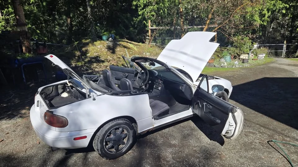 1992 Mazda NA MX-5 Miata - Image 3 of 5