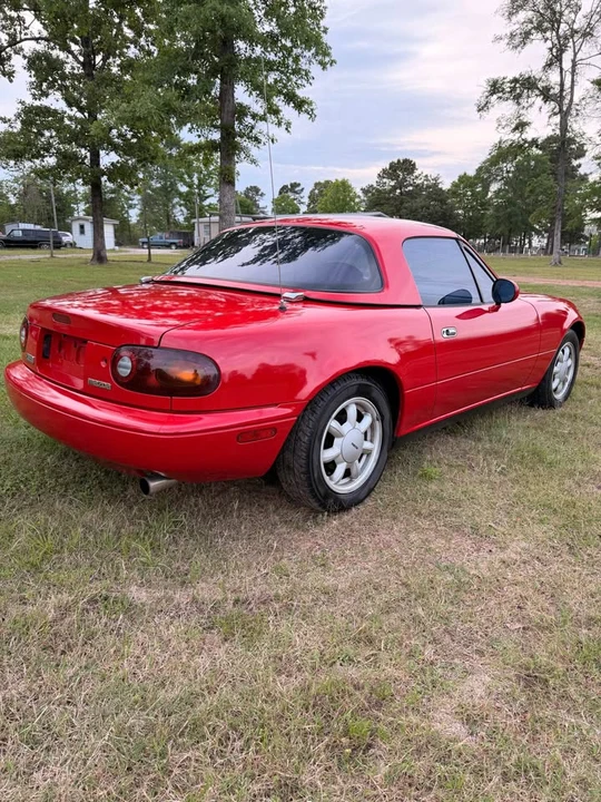 1992 Mazda NA MX-5 Miata - Image 5 of 17