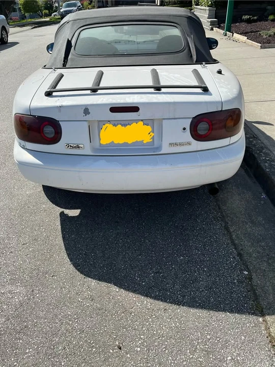 1992 Mazda NA MX-5 Miata - Image 5 of 6