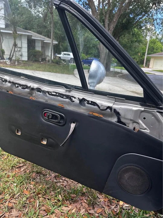 1992 Mazda NA MX-5 Miata - Image 15 of 16