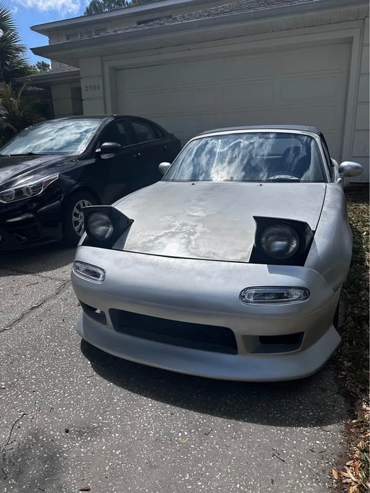 1992 Mazda NA MX-5 Miata - Image 2 of 16