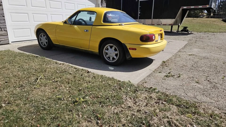 1992 Mazda NA MX-5 Miata - Image 4 of 8