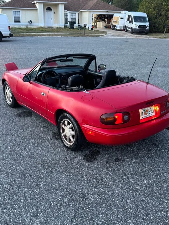 1992 Mazda NA MX-5 Miata - Image 3 of 13