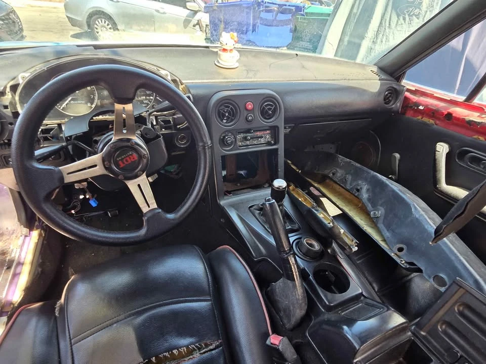 1992 Mazda NA MX-5 Miata - Image 11 of 15