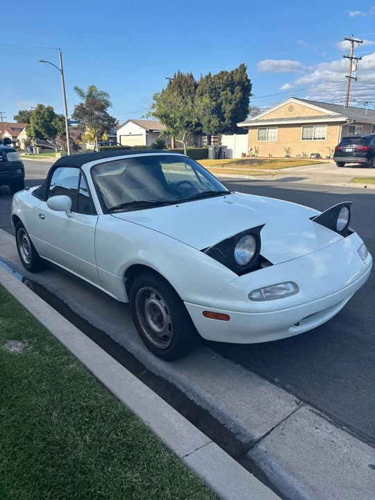 1992 Mazda NA MX-5 Miata - Image 5 of 13