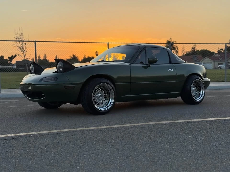 1992 Mazda NA MX-5 Miata - Image 3 of 8