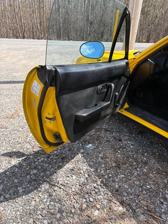 1992 Mazda NA MX-5 Miata - Image 8 of 12