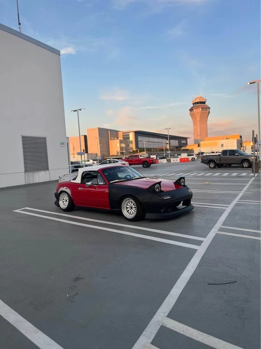 1992 Mazda NA MX-5 Miata - Image 5 of 7