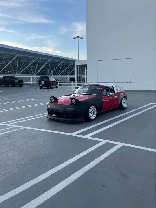 1992 Mazda NA MX-5 Miata - Image 4 of 7