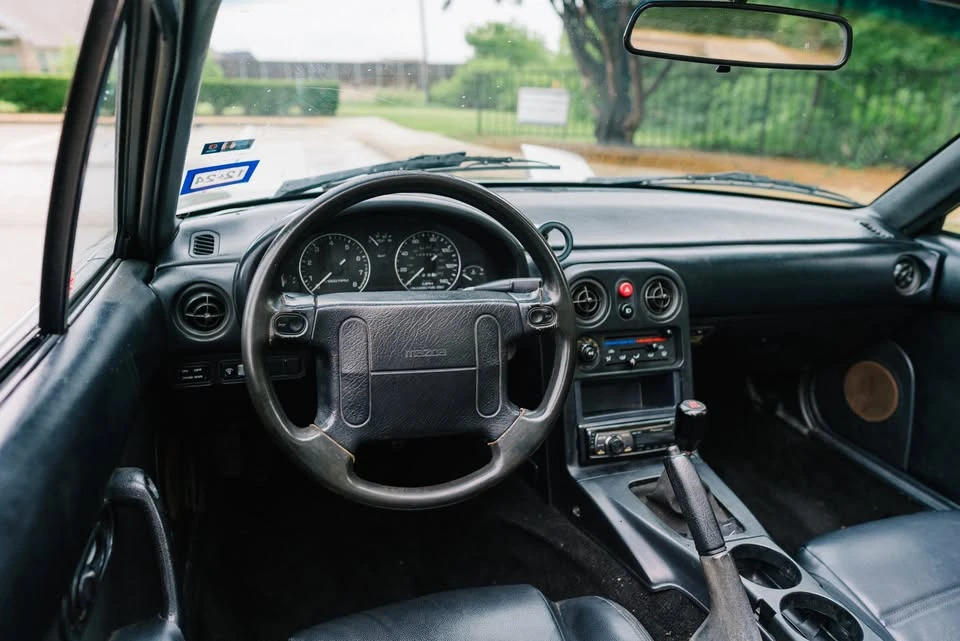 1992 Mazda NA MX-5 Miata - Image 13 of 19