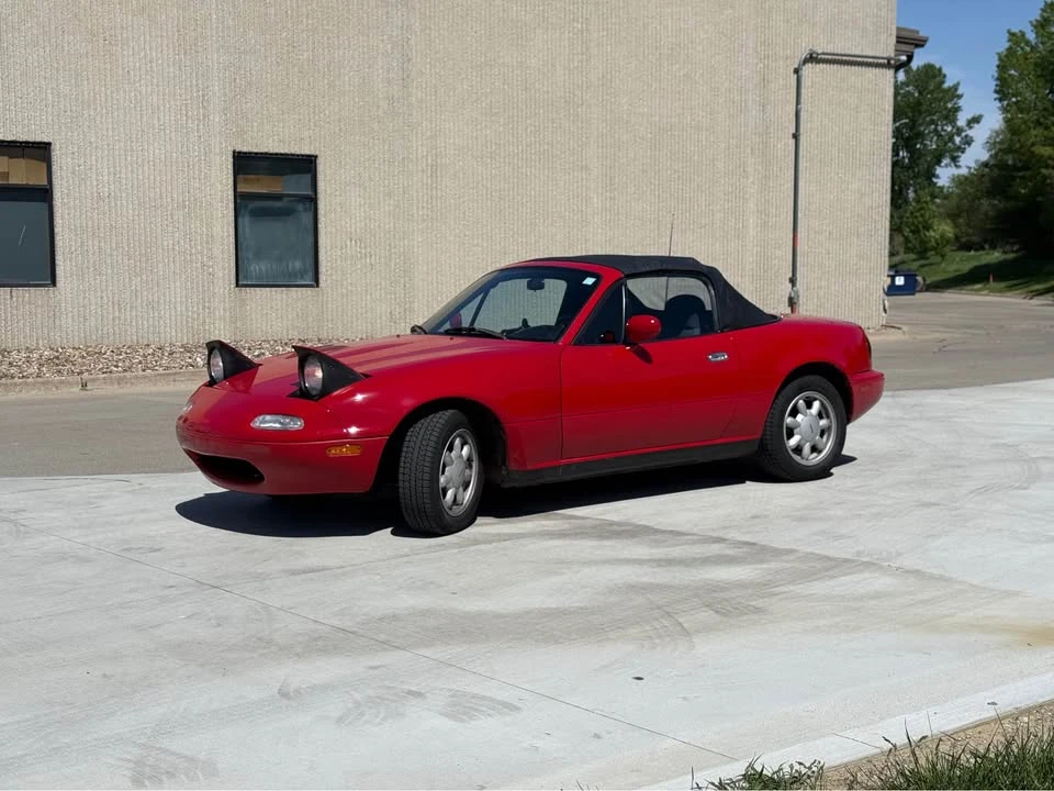 1992 Mazda NA MX-5 Miata - Image 5 of 16