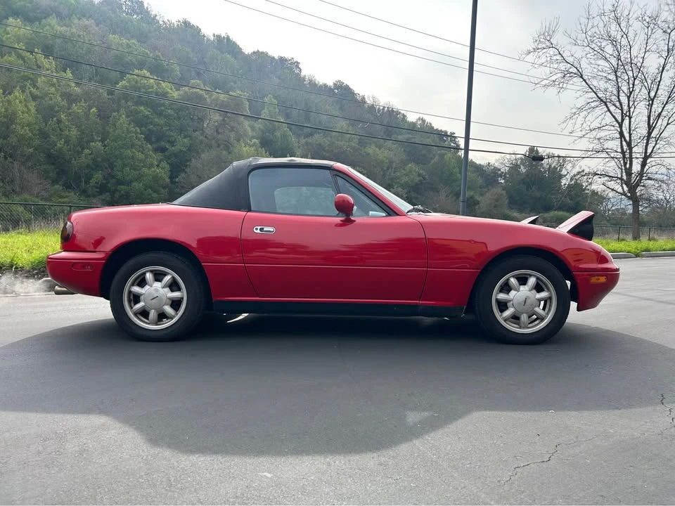 1992 Mazda NA MX-5 Miata - Image 2 of 20
