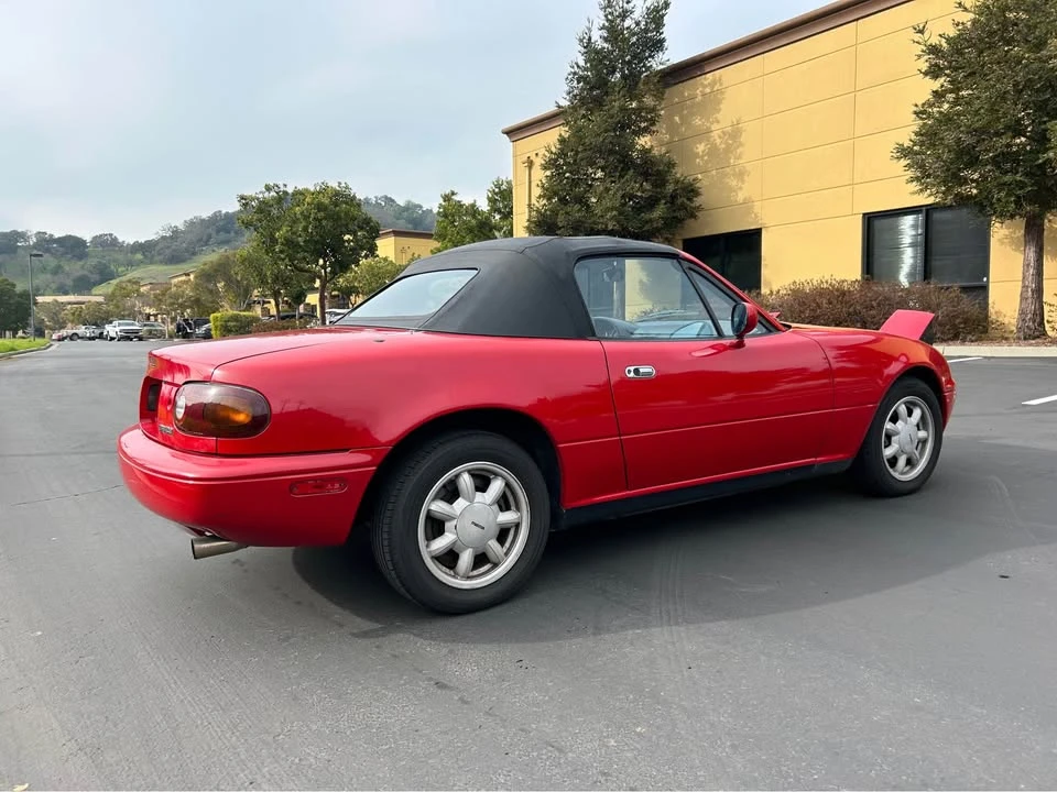 1992 Mazda NA MX-5 Miata - Image 4 of 20