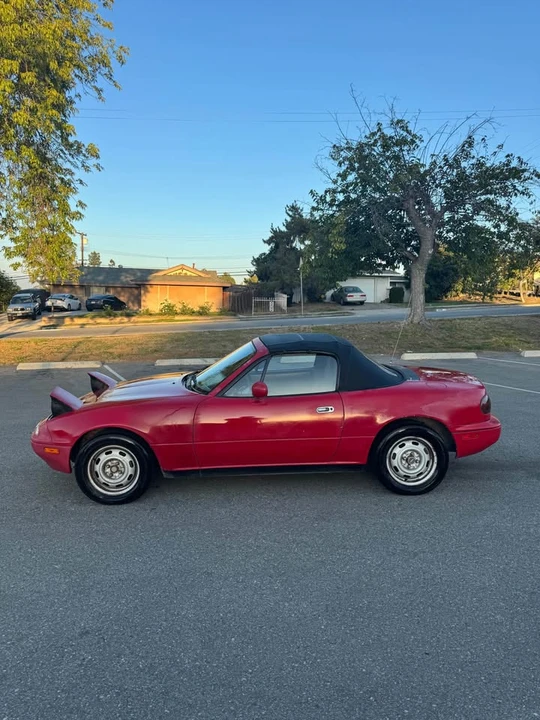 1992 Mazda NA MX-5 Miata - Image 2 of 6