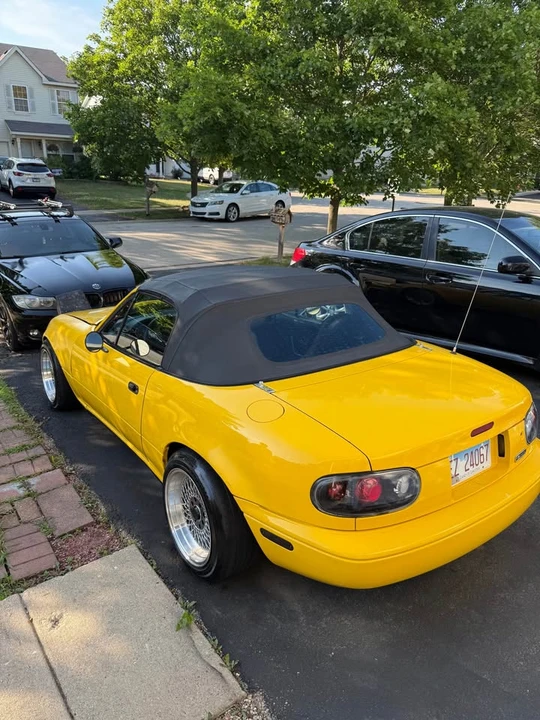 1992 Mazda NA MX-5 Miata - Image 4 of 10