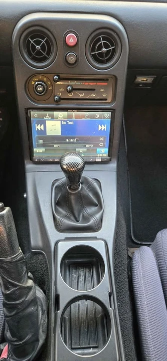 1992 Mazda NA MX-5 Miata - Image 13 of 19