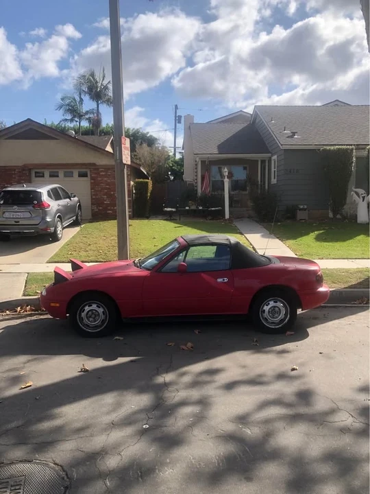 1992 Mazda NA MX-5 Miata - Image 2 of 7