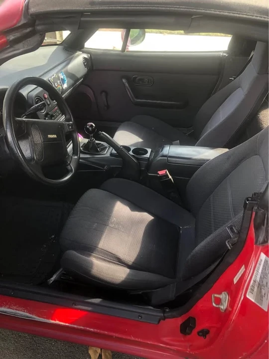 1992 Mazda NA MX-5 Miata - Image 6 of 7
