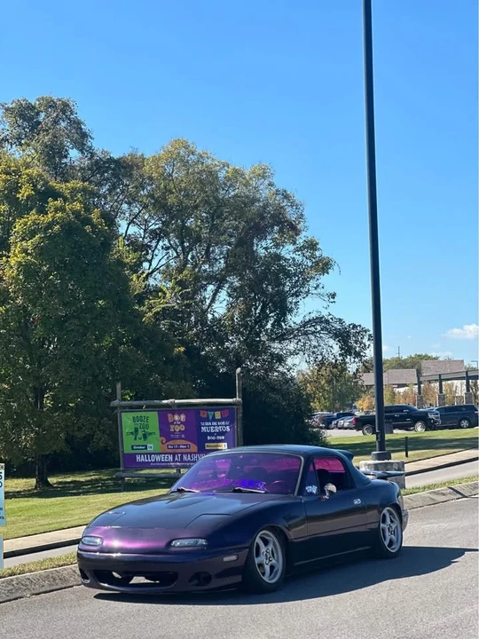 1992 Mazda NA MX-5 Miata - Image 10 of 15