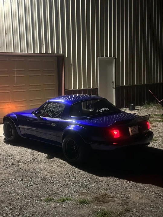 1992 Mazda NA MX-5 Miata - Image 7 of 16