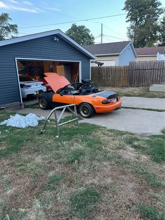 1992 Mazda NA MX-5 Miata - Image 4 of 10