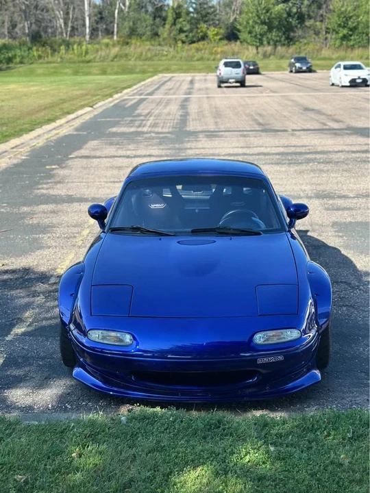 1992 Mazda NA MX-5 Miata - Image 2 of 16