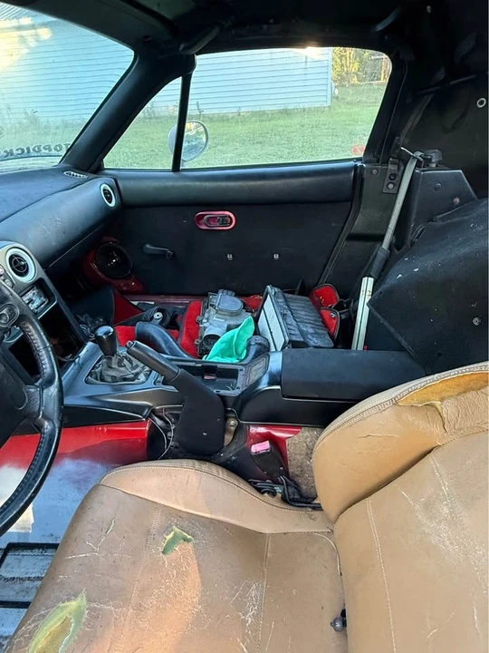 1992 Mazda NA MX-5 Miata - Image 8 of 9