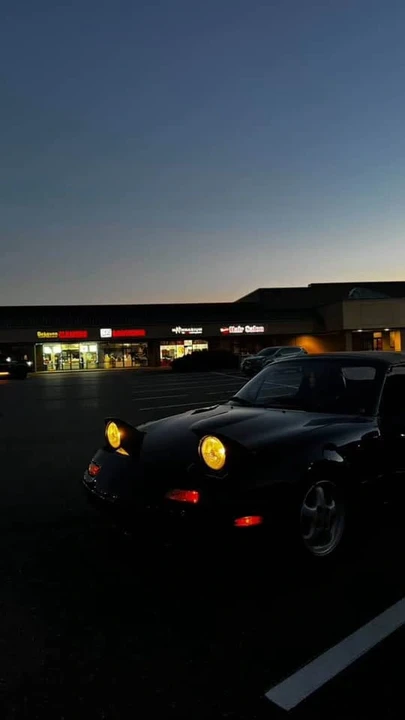 1992 Mazda NA MX-5 Miata - Image 3 of 6
