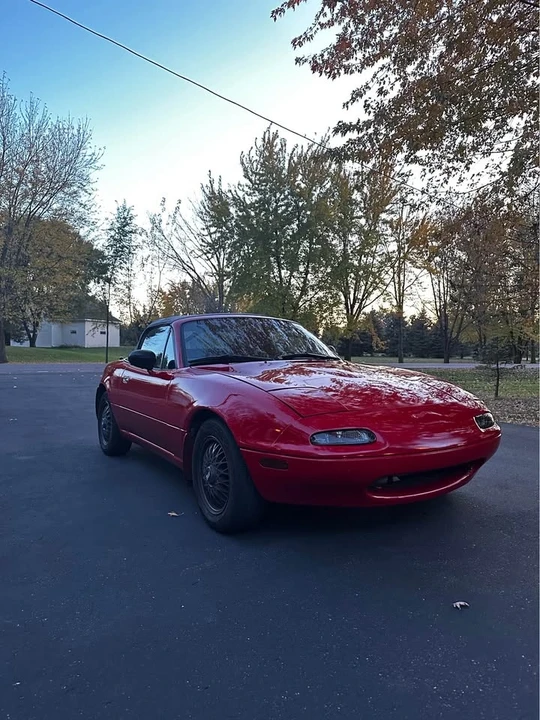 1992 Mazda NA MX-5 Miata - Image 7 of 11