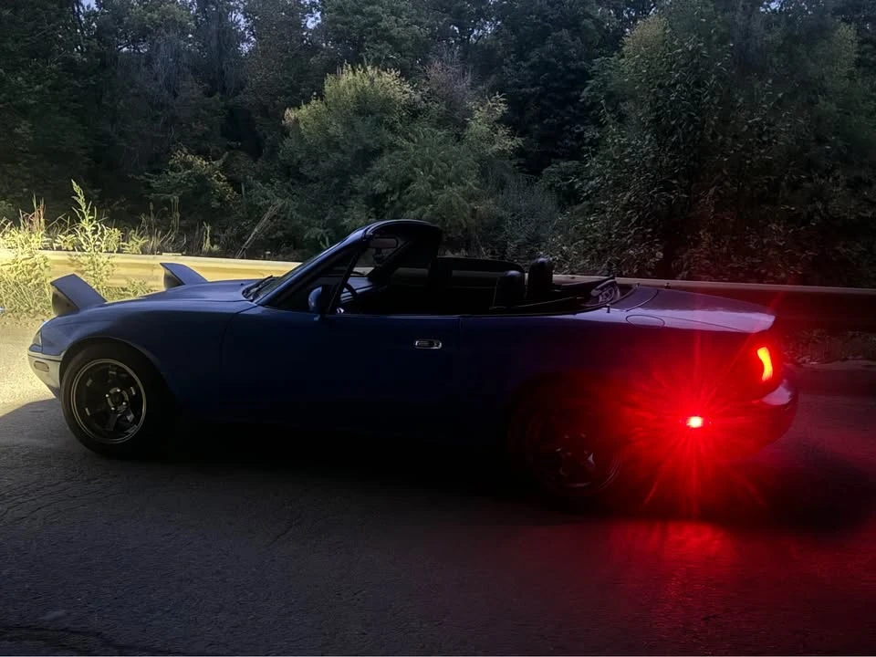 1992 Mazda NA MX-5 Miata - Image 2 of 5