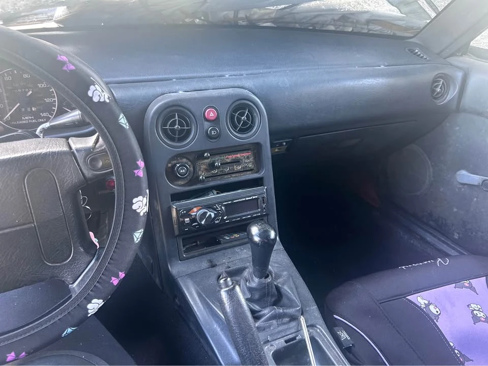 1992 Mazda NA MX-5 Miata - Image 5 of 9