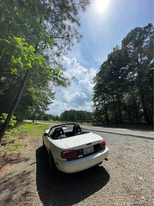 1992 Mazda NA MX-5 Miata - Image 15 of 18