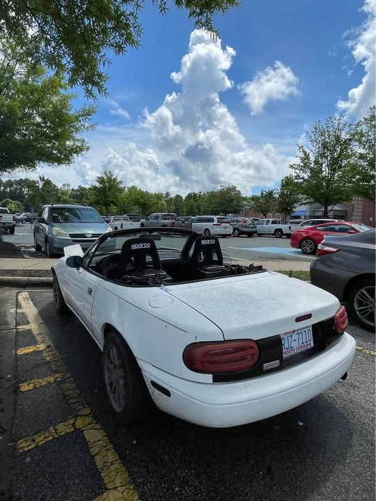 1992 Mazda NA MX-5 Miata - Image 14 of 18