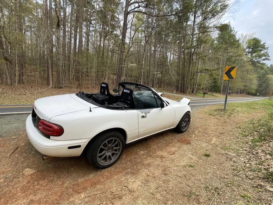 1992 Mazda NA MX-5 Miata - Image 11 of 18