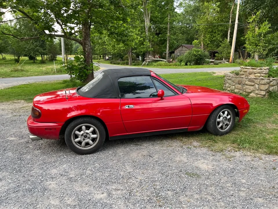 1992 Mazda NA MX-5 Miata - Image 5 of 6