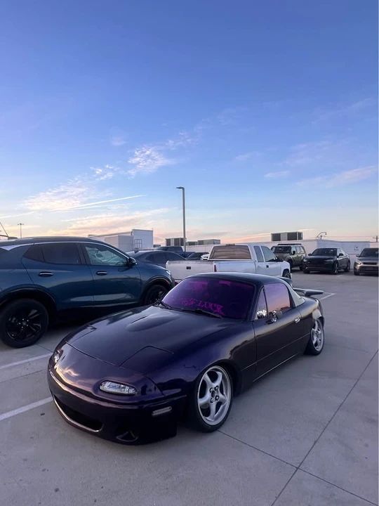 1992 Mazda NA MX-5 Miata - Image 7 of 10