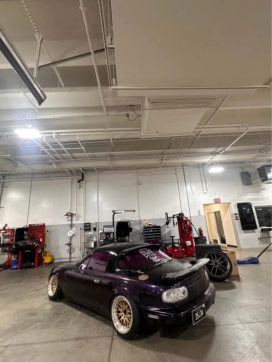 1992 Mazda NA MX-5 Miata - Image 3 of 10