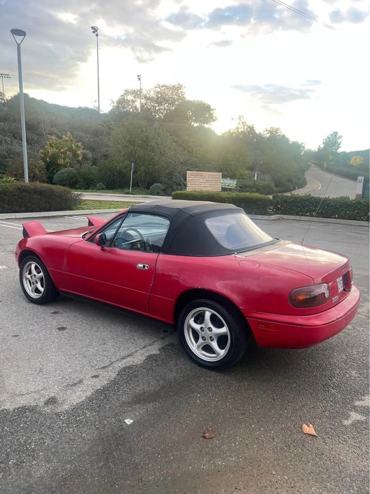 1992 Mazda NA MX-5 Miata - Image 2 of 6