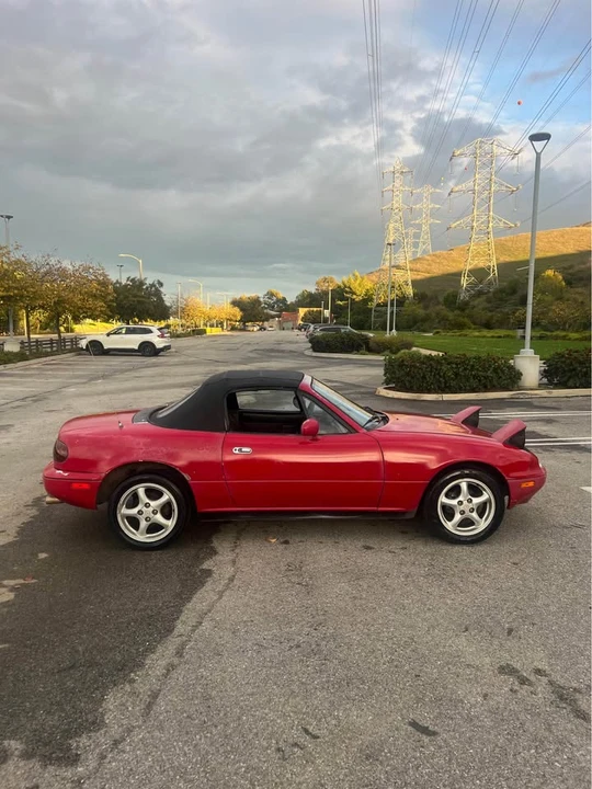 1992 Mazda NA MX-5 Miata - Image 4 of 6