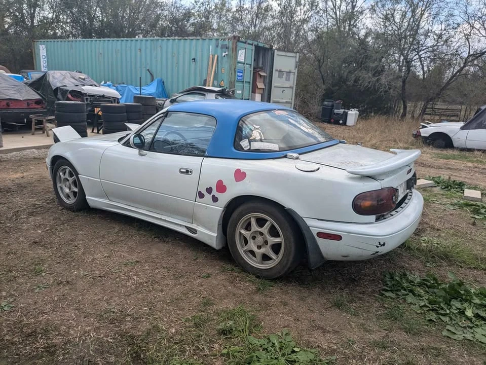 1992 Mazda NA MX-5 Miata - Image 4 of 11
