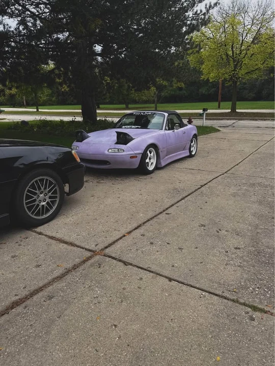 1992 Mazda NA MX-5 Miata - Image 5 of 9