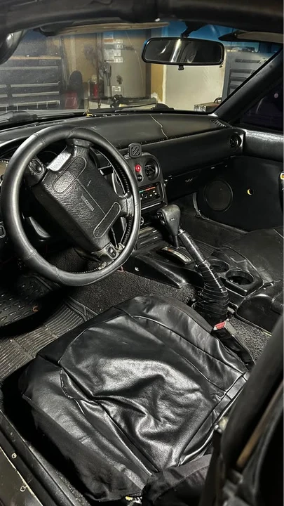 1992 Mazda NA MX-5 Miata - Image 5 of 8