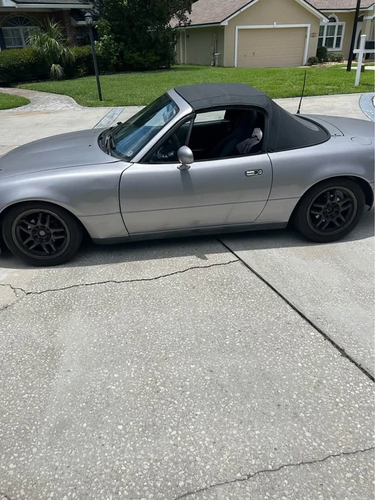 1992 Mazda NA MX-5 Miata - Image 2 of 4